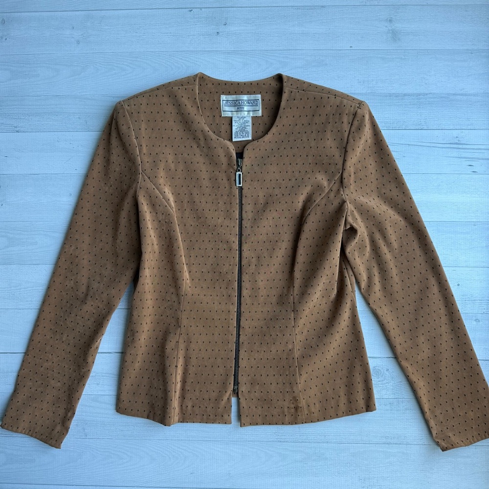 Vintage Jessica Howard Tan Suede Look Zip Front Jacket with Shoulder Pads Petite